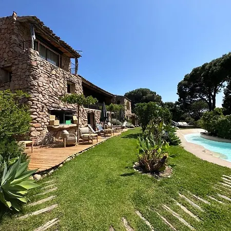Hotell Ambassador Palombaggia 4*